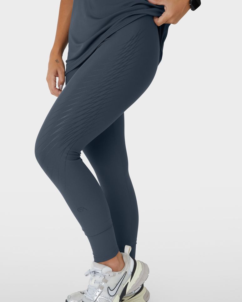 Calça Legging Feminina Estampa Lateral Em Malha Dry E Proteção UV50+ - ENFIM