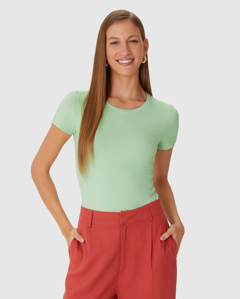 Blusa Básica Feminina Decote Redondo Em Algodão