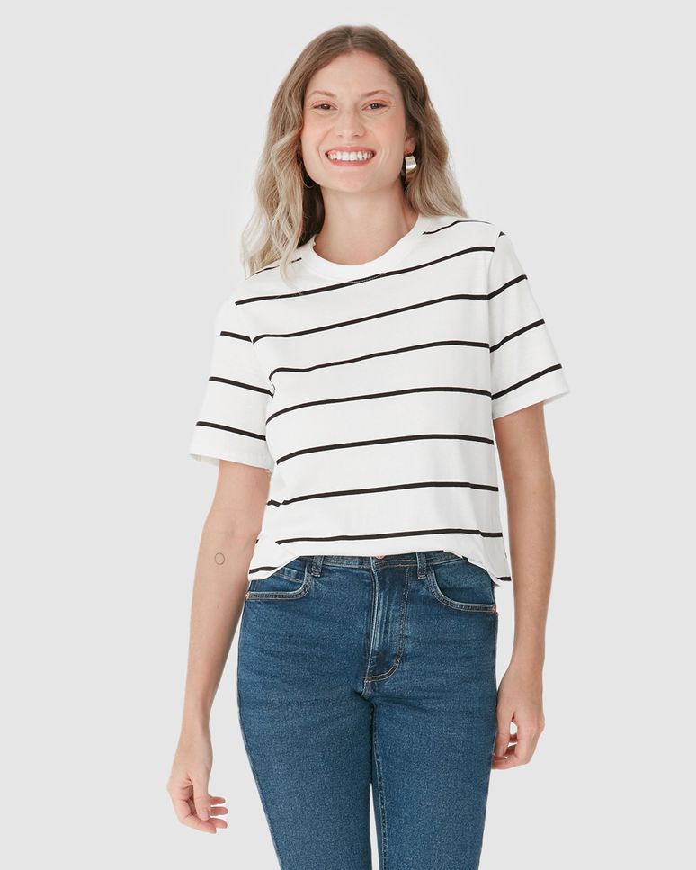 Camiseta Feminina Reta Manga Curta Em Malha Listrada