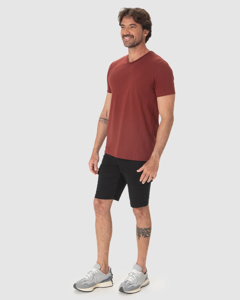 Camiseta Básica Masculina Gola V Em Algodão