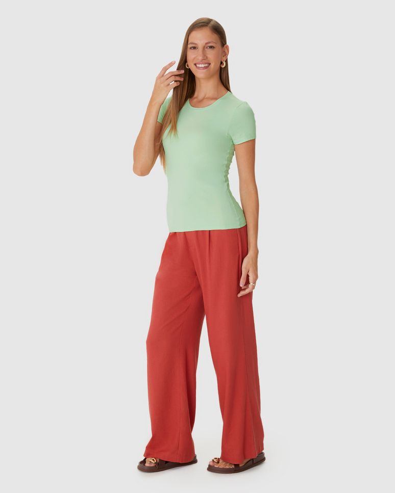 Blusa Básica Feminina Decote Redondo Em Algodão