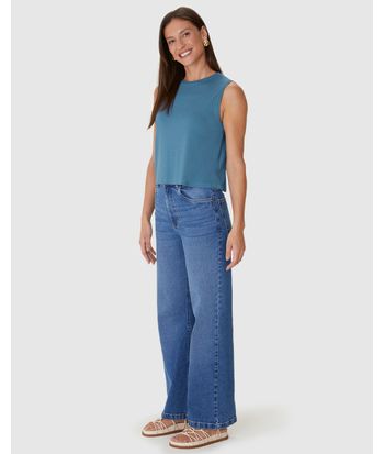 Regata Básica Feminina Long Cropped Em Viscose Stretch