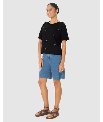 Camiseta Feminina Bordado Corações Em Algodão