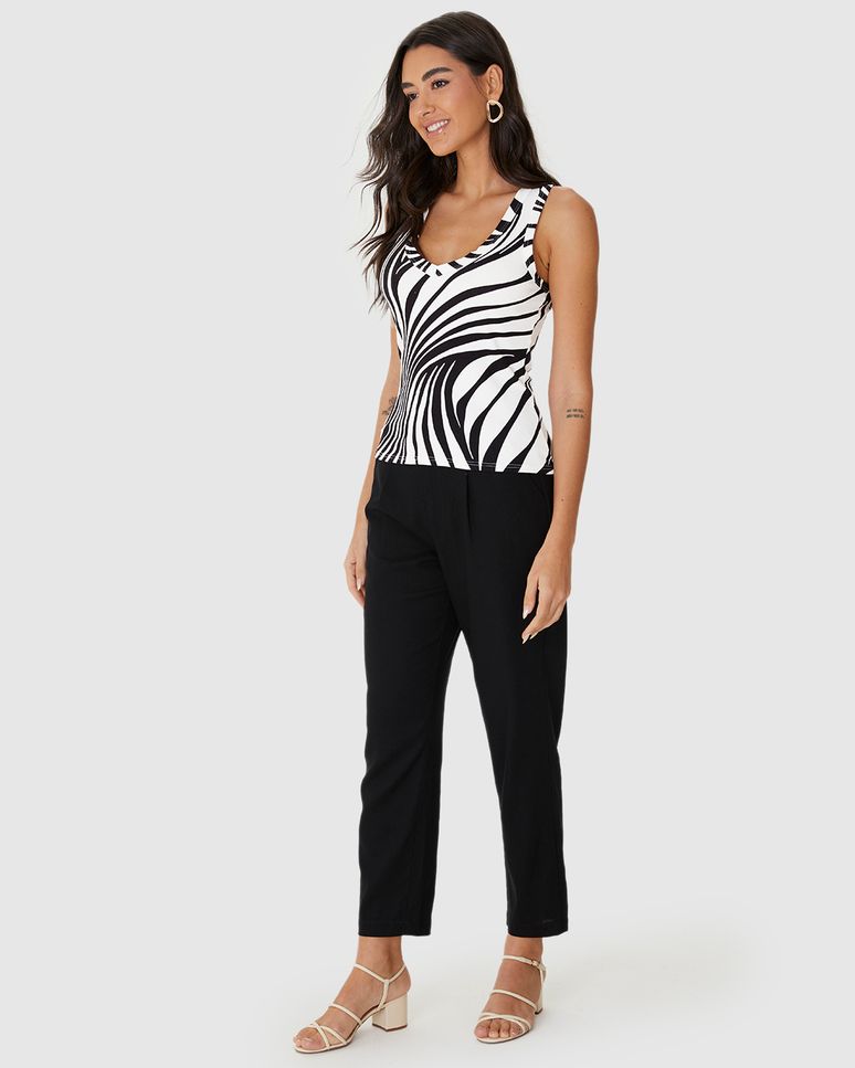 Regata Feminina Abstrata Decote V Alça Larga Em Malha Viscose Canelada