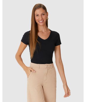 Blusa Básica Feminina Decote V Em Algodão