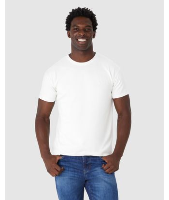 Camiseta Abraço Masculina Em Malha Comfy Touch