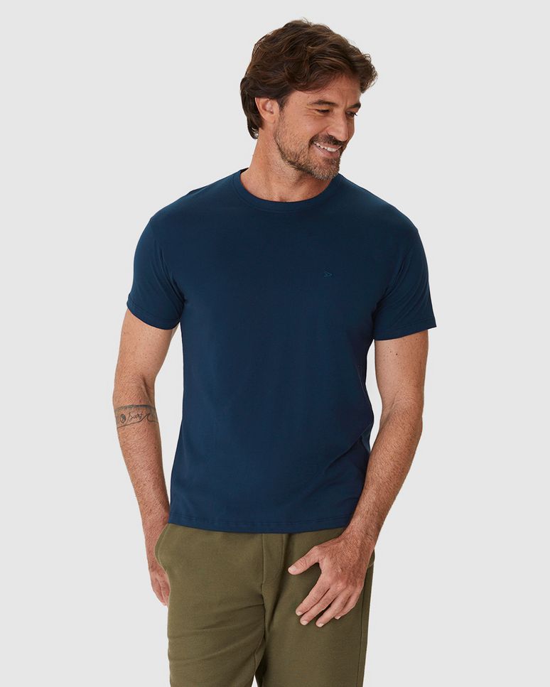 Camiseta Abraço Masculina Em Malha Comfy Touch