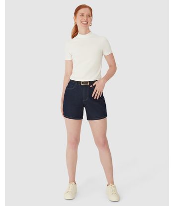 Bermuda Feminina Comfort Cintura Média Em Jeans Com Elastano