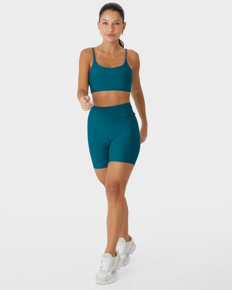 Shorts Justo Feminino Bolso Costas Em Malha Dry - ENFIM