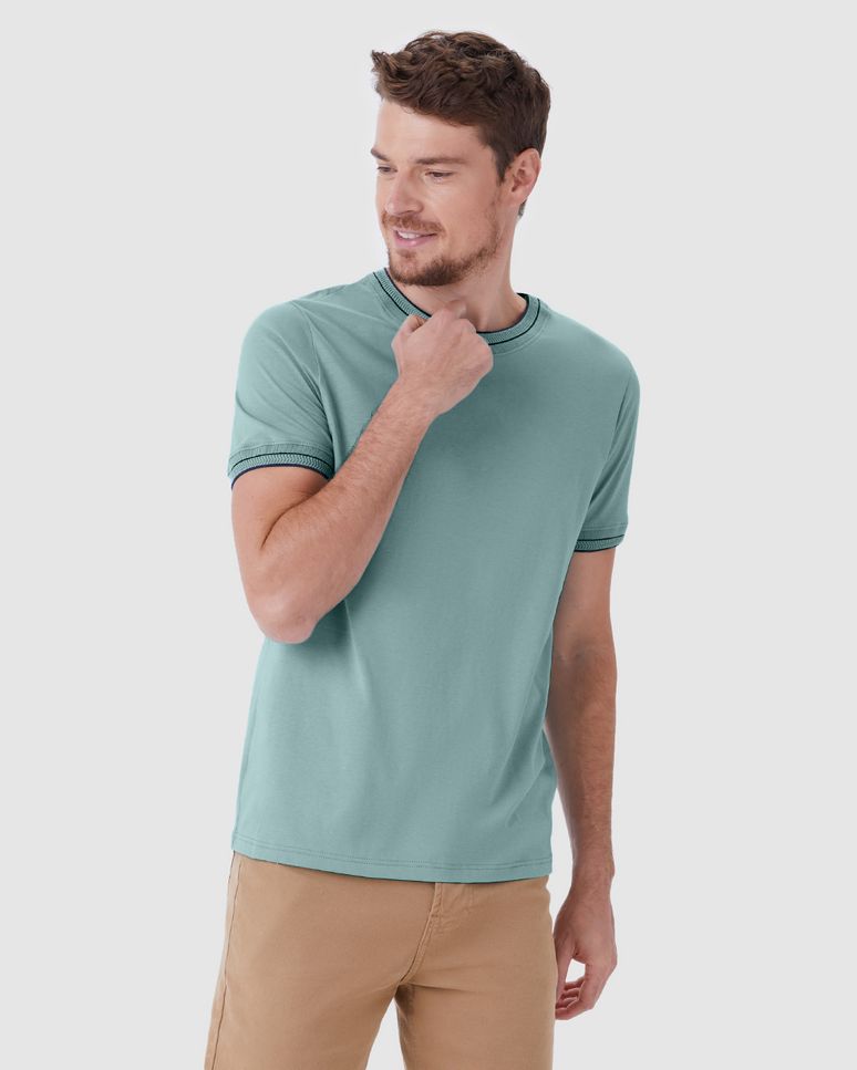 Camiseta Masculina Slim Detalhe Retilínea Costura Contraste Em Algodão