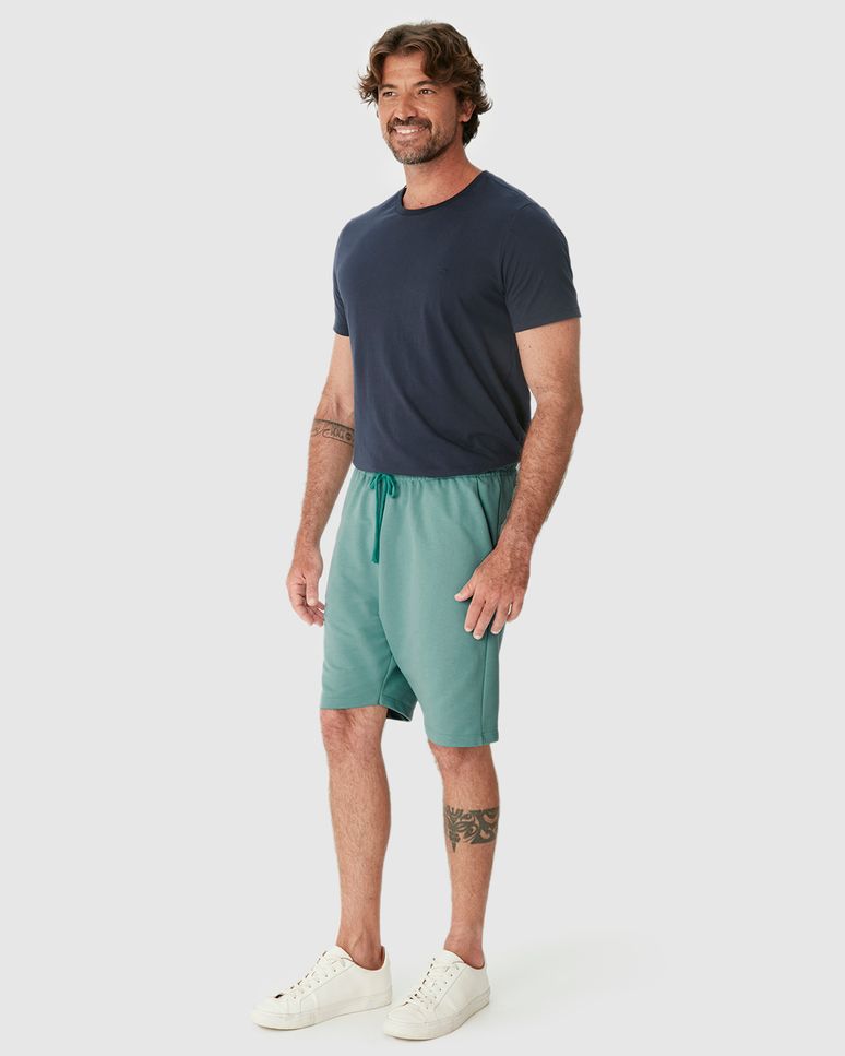 Bermuda Básica Masculina Comfort Bolso Costas Em Moletom