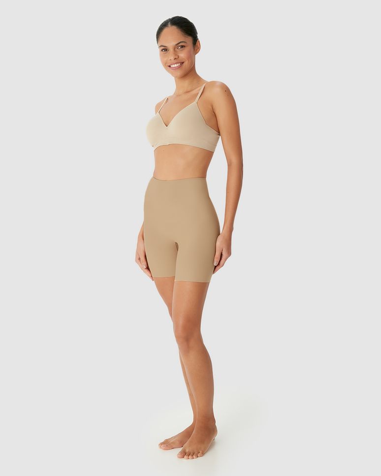 Bermuda Íntima Feminina Ajustada Em Malha Conforto Dry