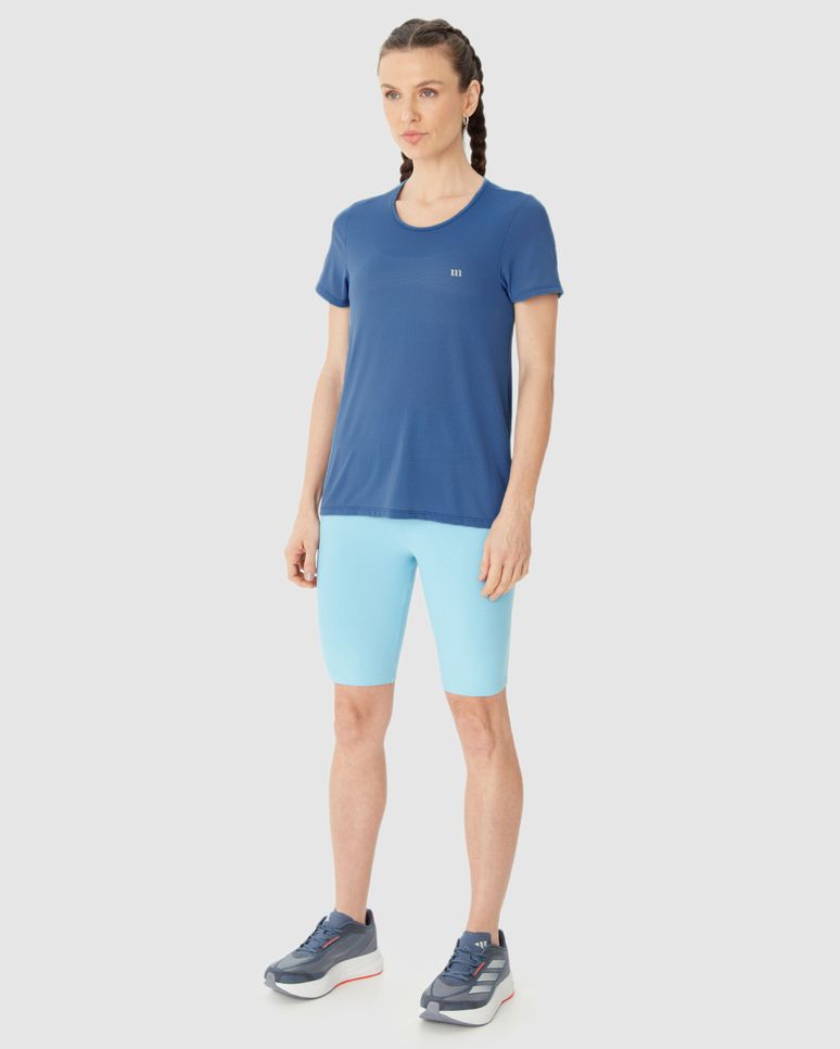 Blusa Esportiva Básica Feminina Decote Redondo Manga Curta Em Malha Dry