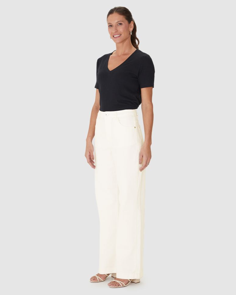 Calça Wide Leg Feminina Cintura Alta Em Sarja Com Elastano