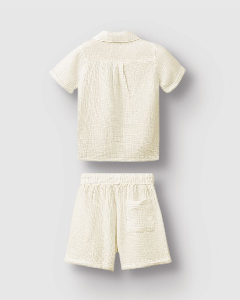 Conjunto Menino Camisa Bolso Frontal E Bermuda Tecido Com Textura - Carinhoso