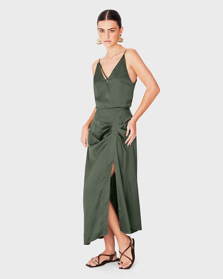 Saia Midi Feminina Evasê Assimétrica Fenda Frontal Em Cetim - ENFIM