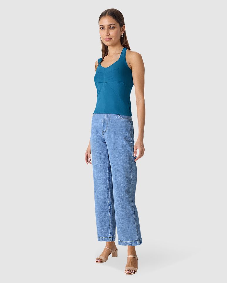 Regata Feminina Decote V Alça Larga Em Viscose Stretch