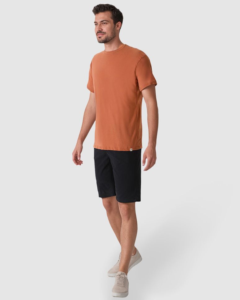 Camiseta Masculina Regular Gola Redonda Manga Curta Em Algodão