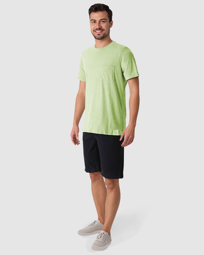 Camiseta Masculina Bolso Frontal Etiqueta Decorativa Em Malha Com Textura