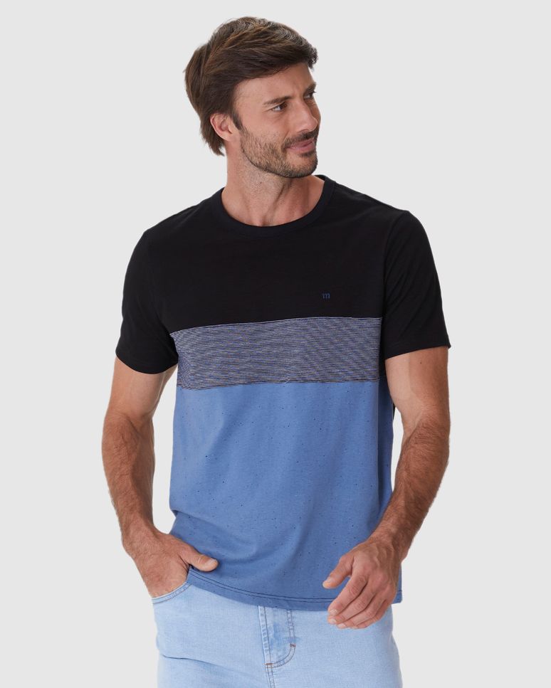 Camiseta Masculina Regular Detalhe Estampa Bicolor Em Malha Flamê