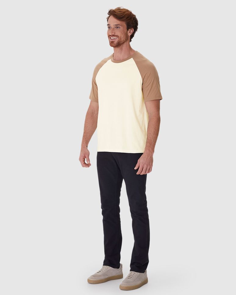 Camiseta Masculina Regular Manga Cor Contraste Em Algodão