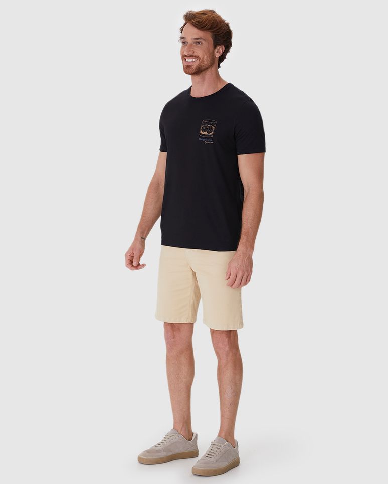 Camiseta Masculina Slim Estampa Peitoral Happy Hour Em Algodão