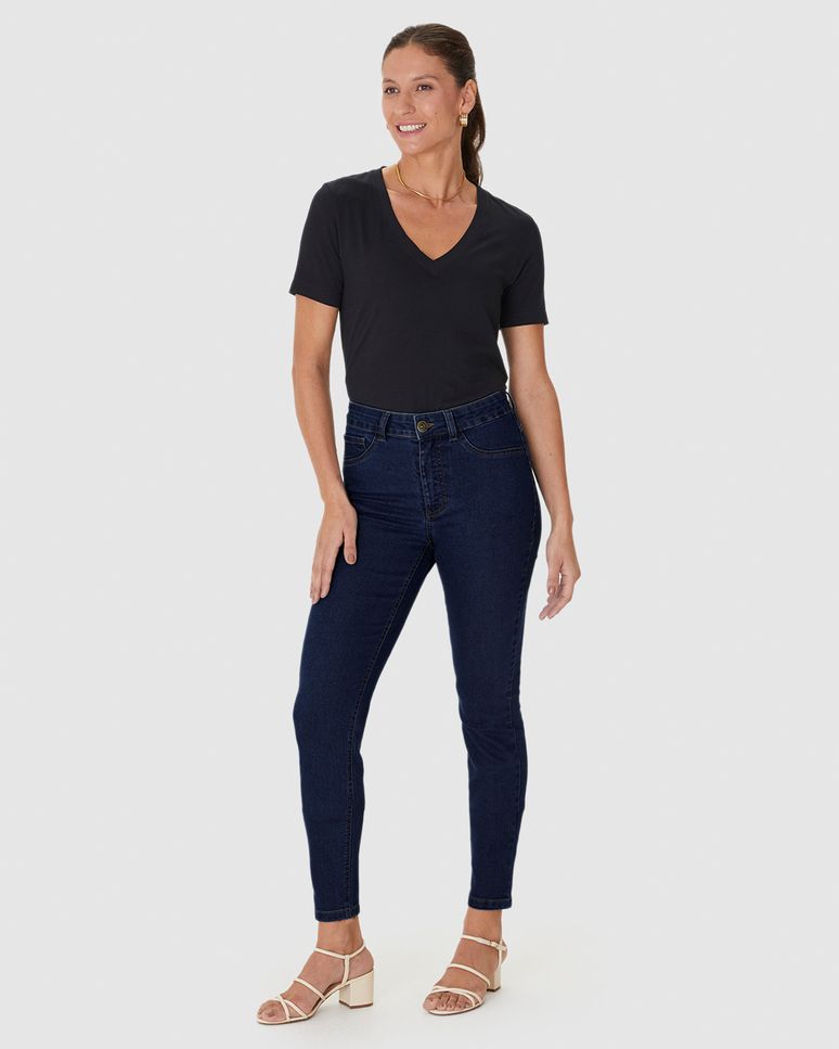 Calça Feminina Cigarrete Cintura Média Em Jeans Com Elastano
