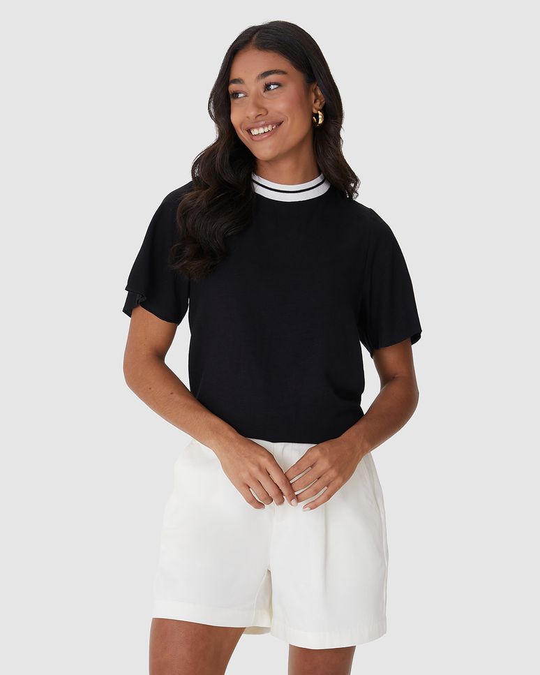Blusa Ampla Feminina Gola Redonda Retilínea Em Viscolinho Texturizado