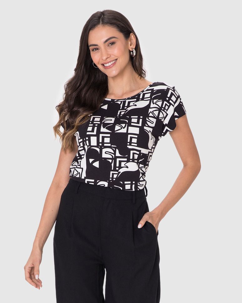 Blusa Feminina Manga Curta Estampa Digital Em Viscose Stretch