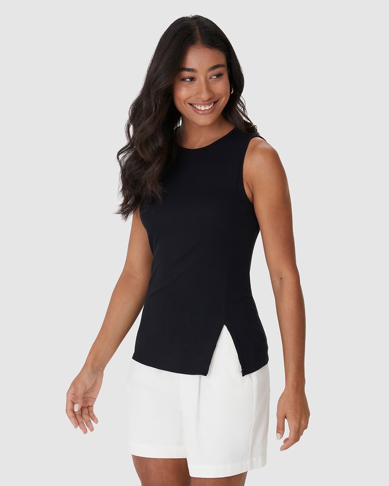 Regata Justa Feminina Detalhe Abertura Lateral Em Malha Viscose Canelada