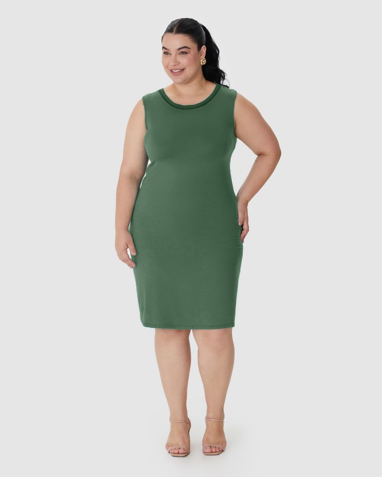 Vestido Feminino Plus Size Reto Decote Redondo Retilínea Em Viscose Stretch