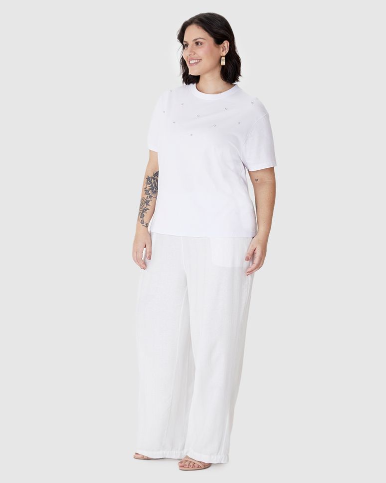 Camiseta Feminina Plus Size Box Aplique Rebite Com Strass Em Algodão