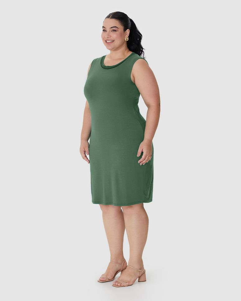 Vestido Feminino Plus Size Reto Decote Redondo Retilínea Em Viscose Stretch