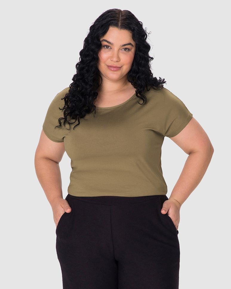 Blusa Básica Feminina Plus Size Manga Japonesa Em Viscose Stretch