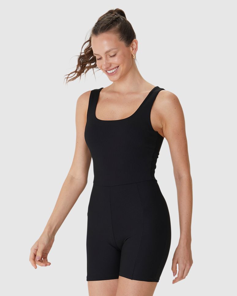 Macaquinho Esportivo Utilitário Bolso Lateral Em Malha Canelada Malwee Active