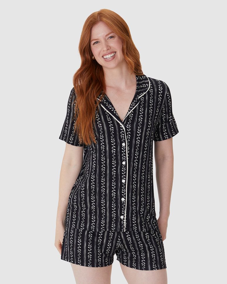 Pijama Curto Feminino Americano Estampa Corrida Digital Em Viscose Stretch
