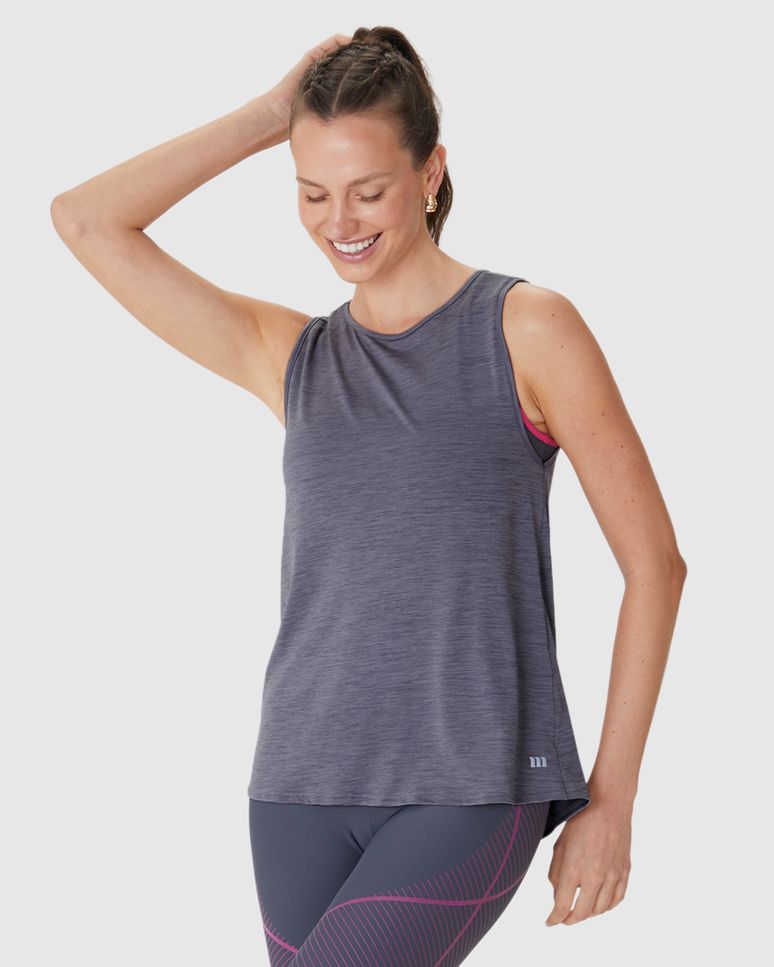 Regata Esportiva Feminina Costas Transpassada Em Malha Rajada Dry