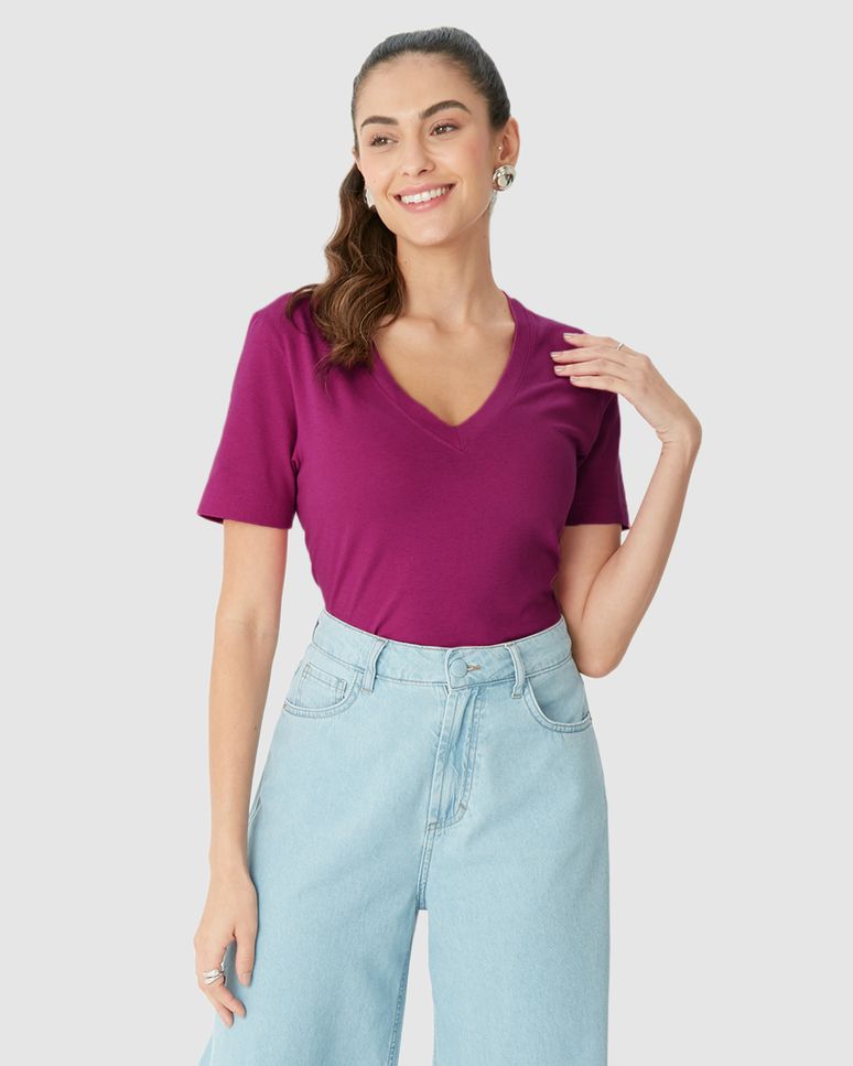 Blusa Básica Feminina Decote V Manga Curta Em Malha Linho