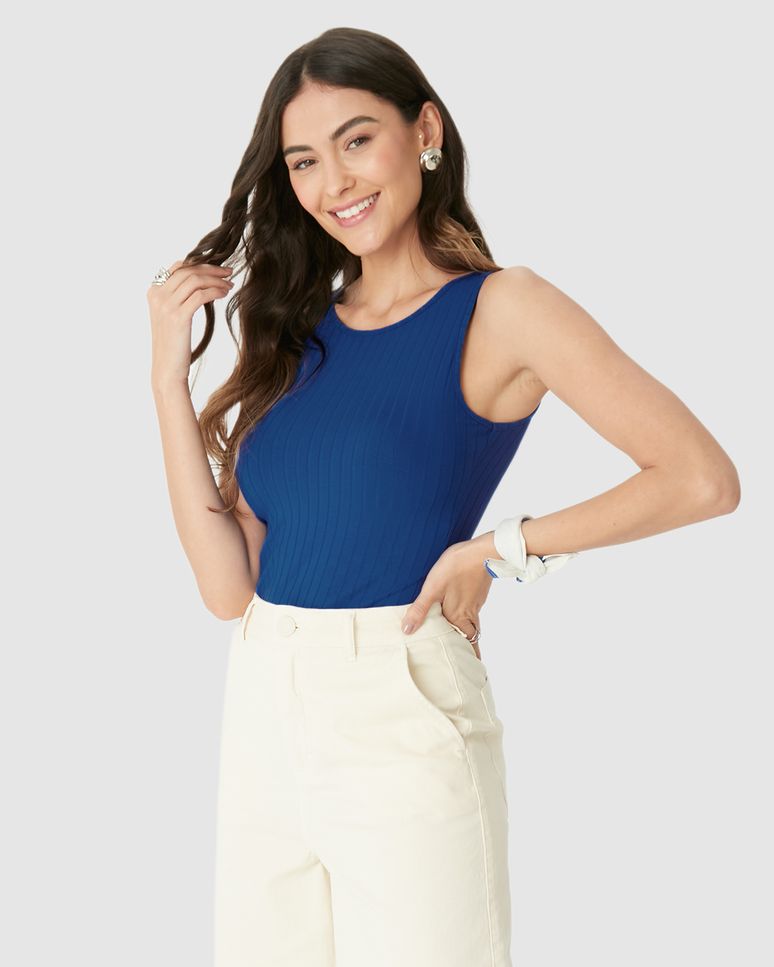 Regata Básica Feminina Decote Redondo Em Canelado De Viscose