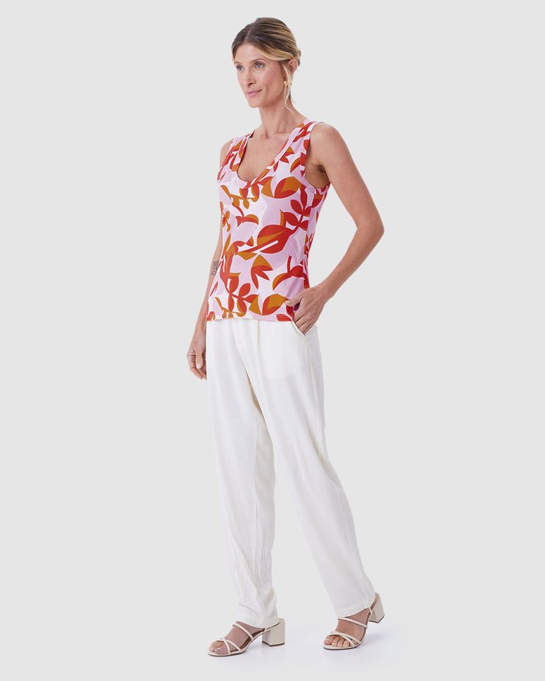 Regata Feminina Folhagem Decote V Alça Larga Em Malha Viscose Canelada