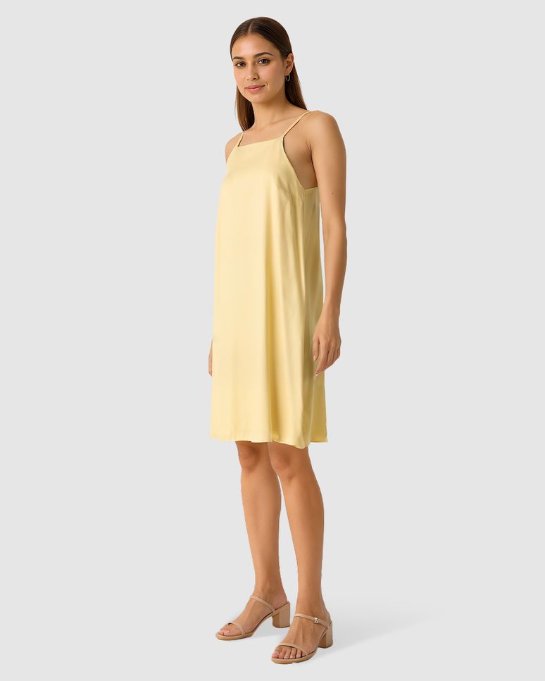 Vestido Feminino Reto Alça Fina Em Crepe De Viscose