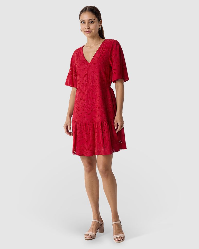 Vestido Feminino Amplo Decote V Em Laise Algodão