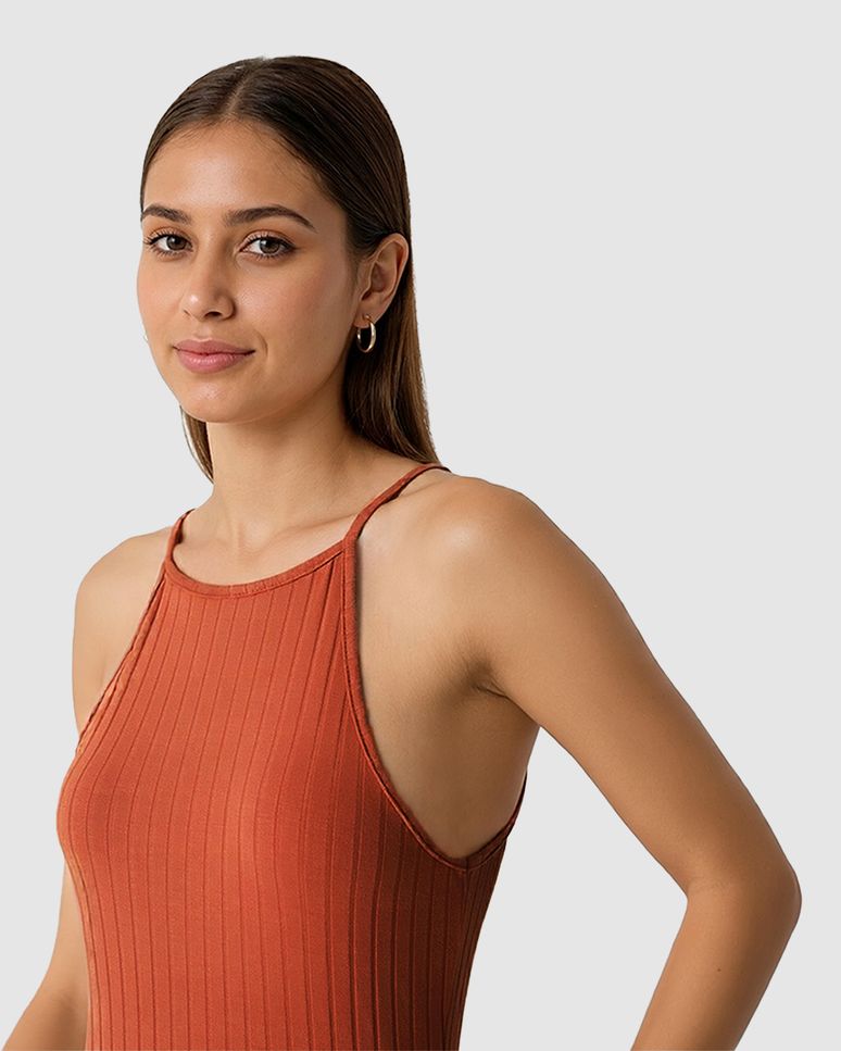 Regata Feminina Decote Halter Alça Fina Em Malha Viscose Canelada