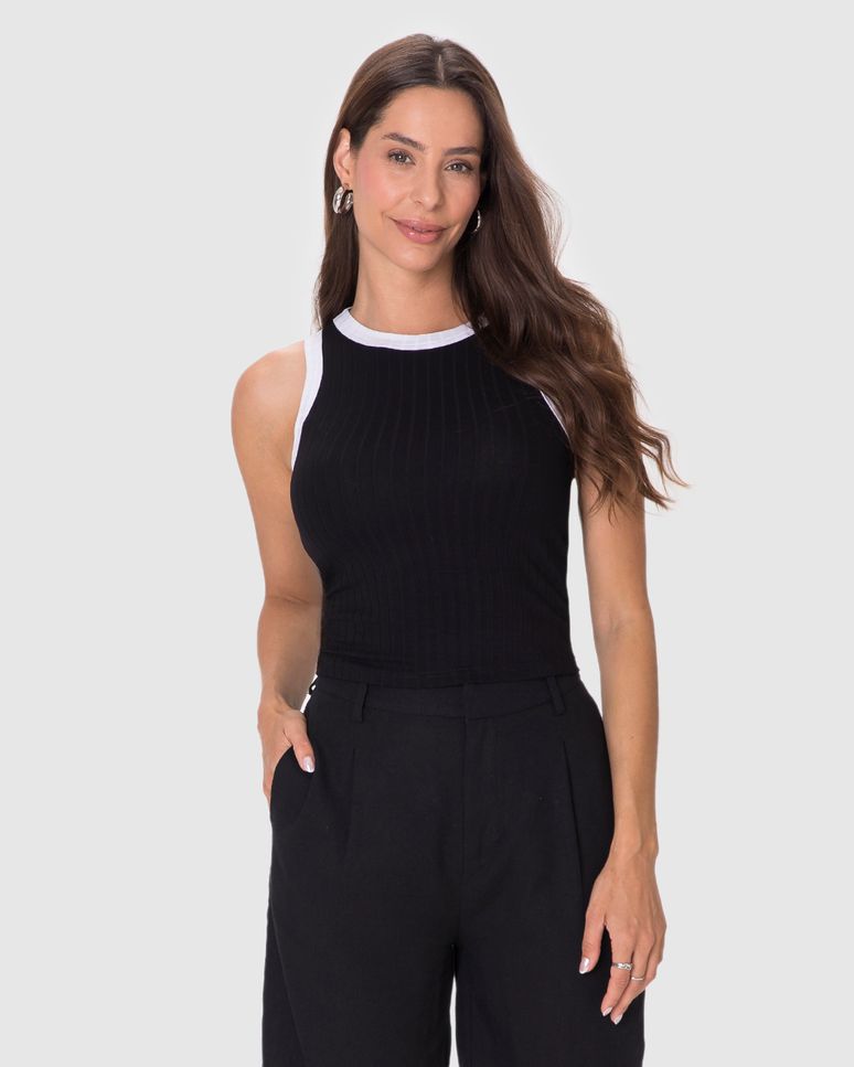 Regata Básica Feminina Long Cropped Em Malha Canelada De Viscose