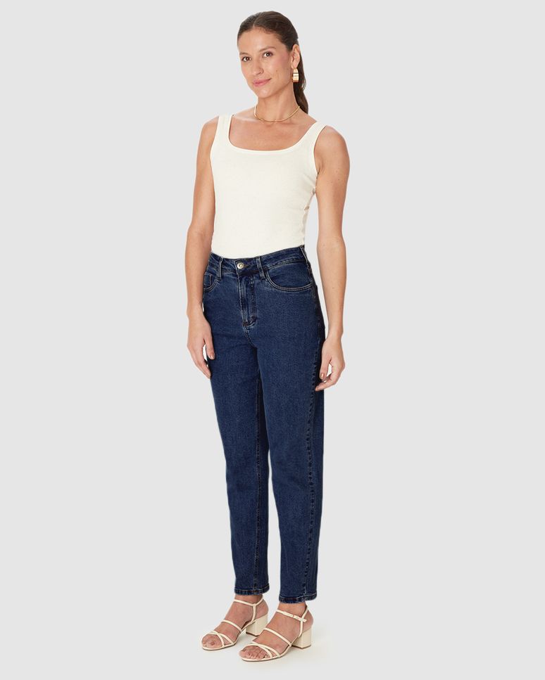Calça Feminina Mom Bolso Funcional Em Jeans Com Elastano