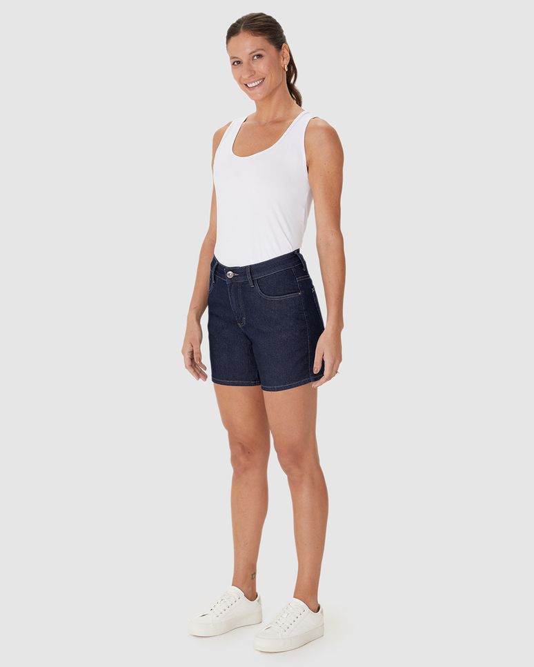 Bermuda Feminina Comfort Cintura Média Em Jeans Com Elastano