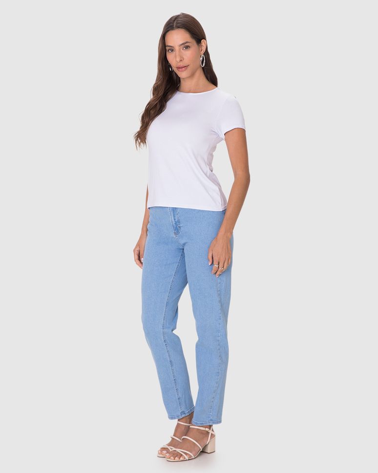 Blusa Básica Feminina Decote Redondo Em Viscose Stretch
