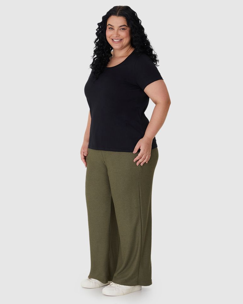 Blusa Básica Feminina Plus Size Decote Redondo Em Algodão