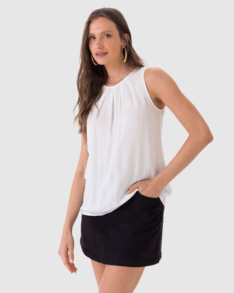 Regata Ampla Feminina Pregas Frontais Em Viscose Sarjada