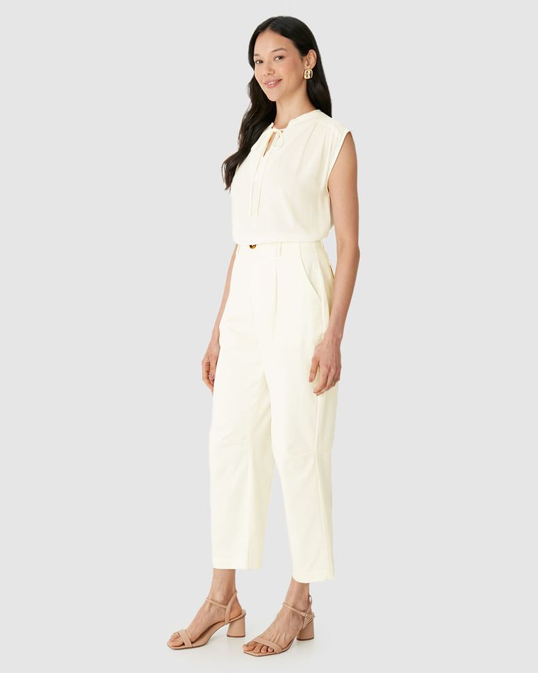 Calça Alfaiataria Feminina Bolso Funcional Em Algodão Sarjado